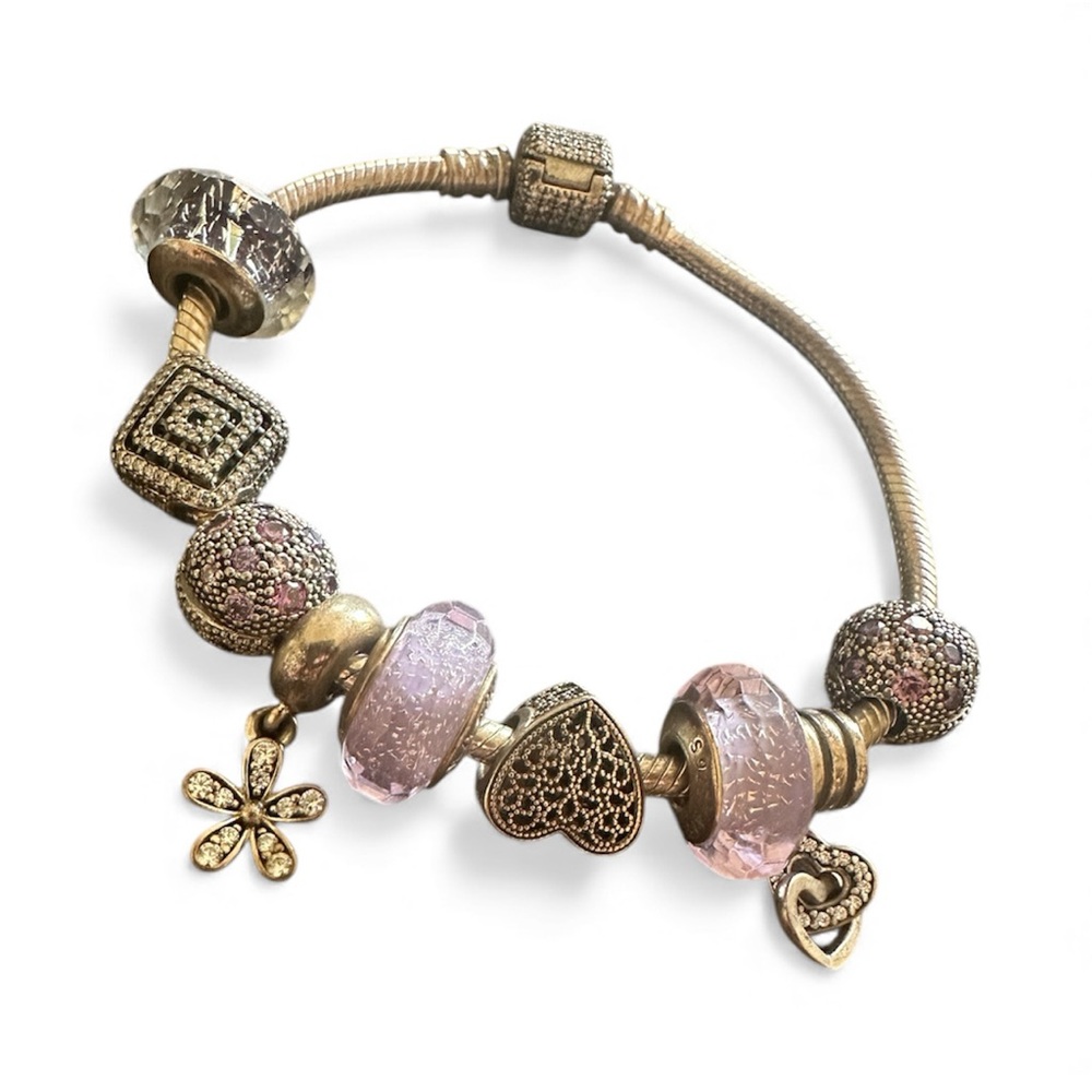 Authentic PANDORA Bracelet, 9 charms pink/purple details